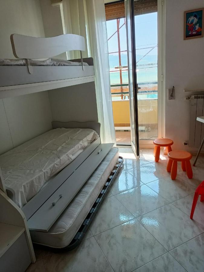 Le Note Di Napoli Apartment Exterior foto
